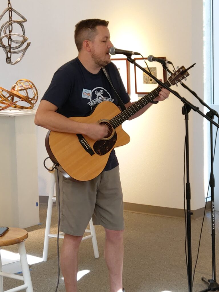 Hank Cramer IV, Art Gallery Stage, 2019 [photo: D.M. Carson]
